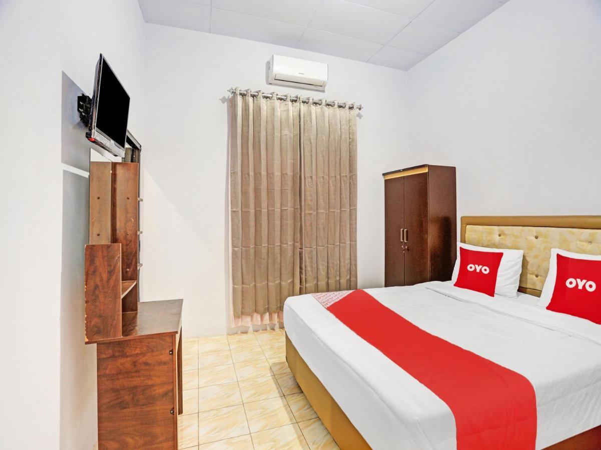 Oyo 90344 Wijayanti Hotel Banyuwangi  Ngoại thất bức ảnh