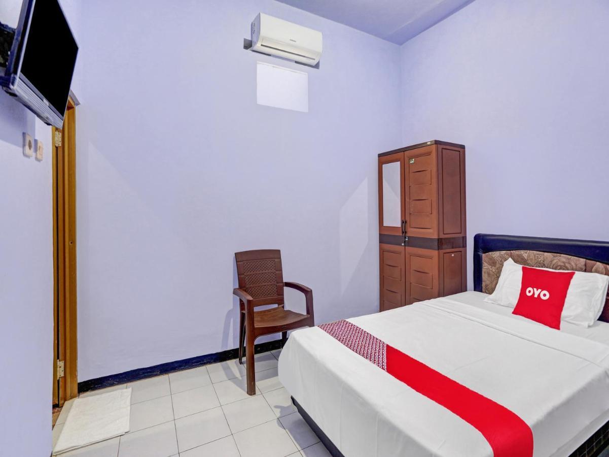 Oyo 90344 Wijayanti Hotel Banyuwangi  Ngoại thất bức ảnh