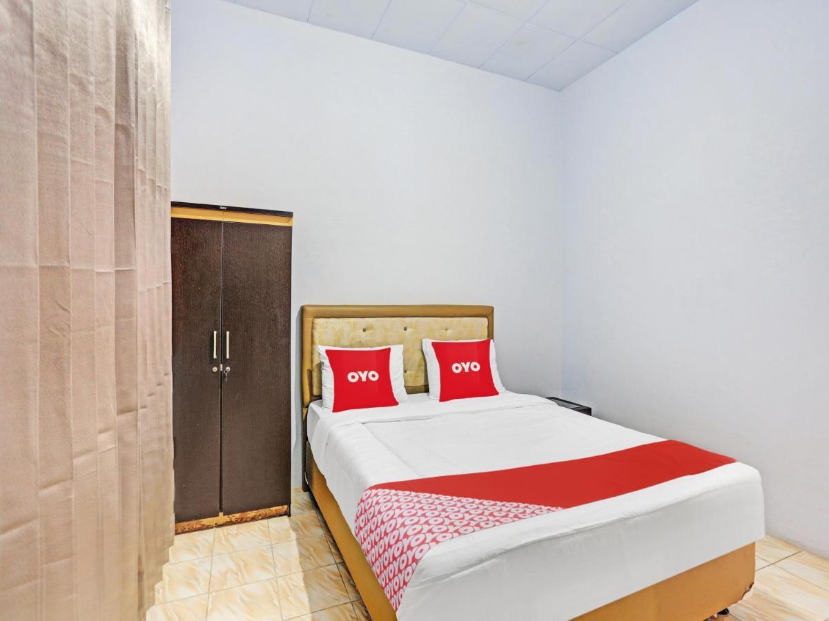 Oyo 90344 Wijayanti Hotel Banyuwangi  Ngoại thất bức ảnh