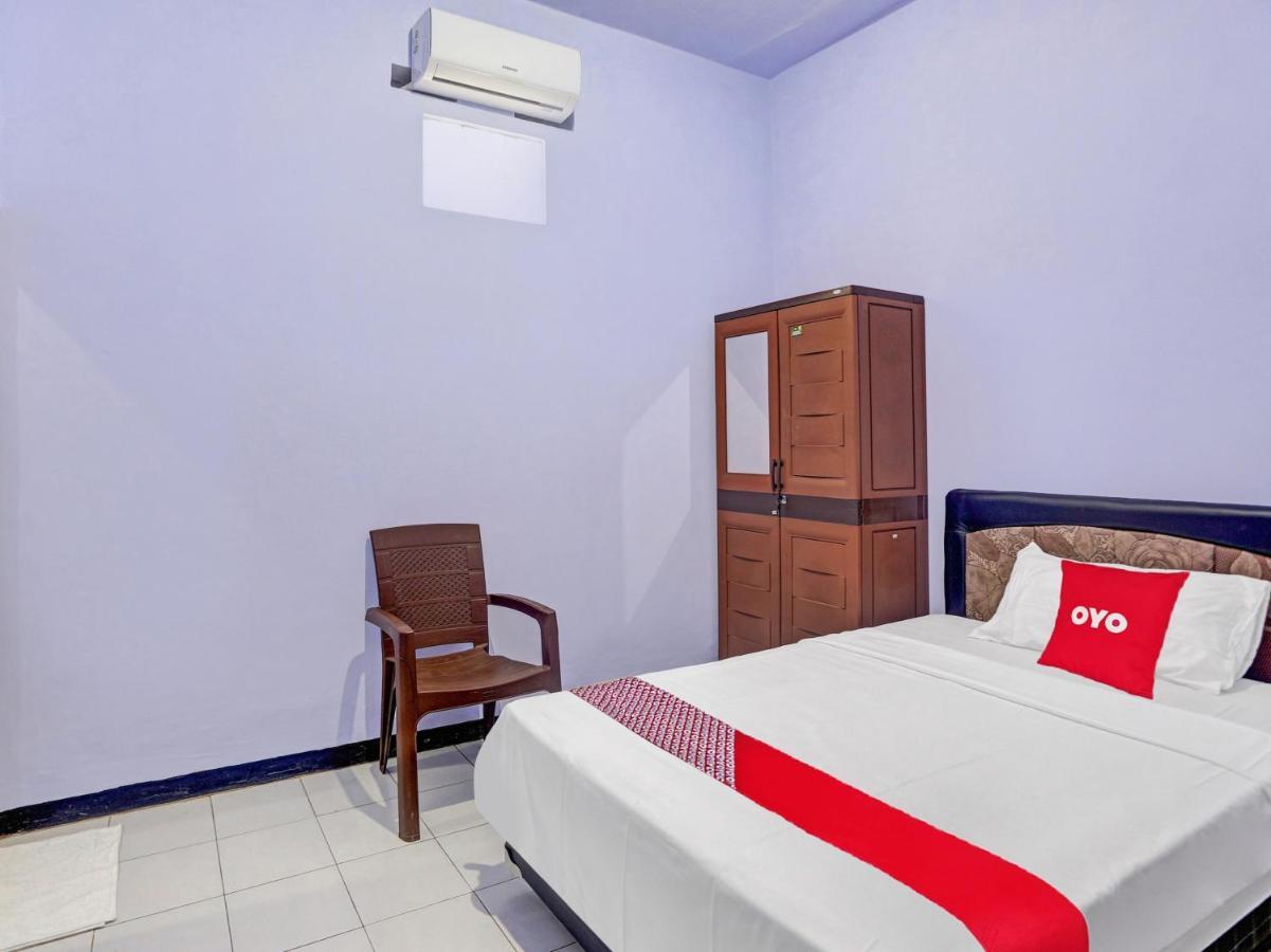 Oyo 90344 Wijayanti Hotel Banyuwangi  Ngoại thất bức ảnh
