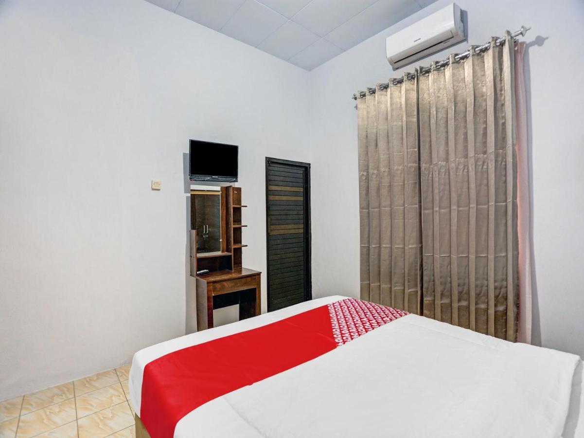 Oyo 90344 Wijayanti Hotel Banyuwangi  Ngoại thất bức ảnh